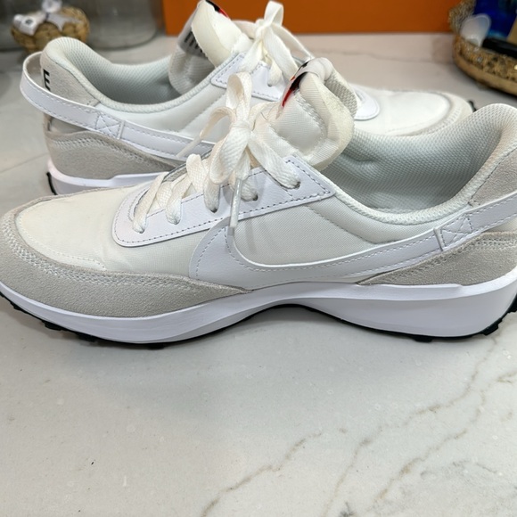 Nike Debut waffle sneaker - Picture 3 of 5